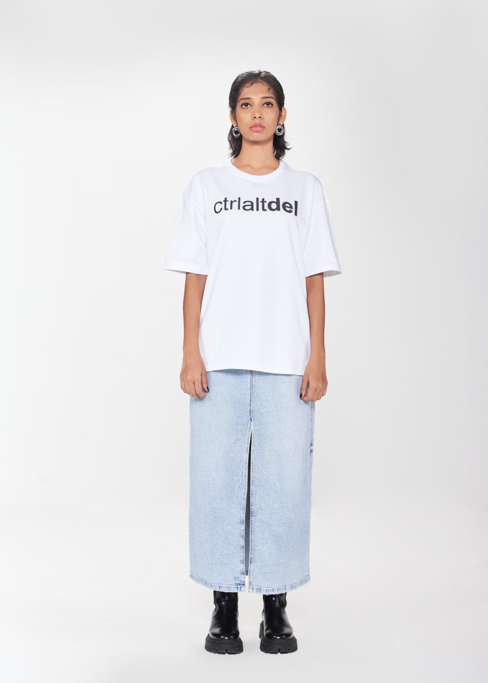 Yin and Yang Tee – White (UNISEX)