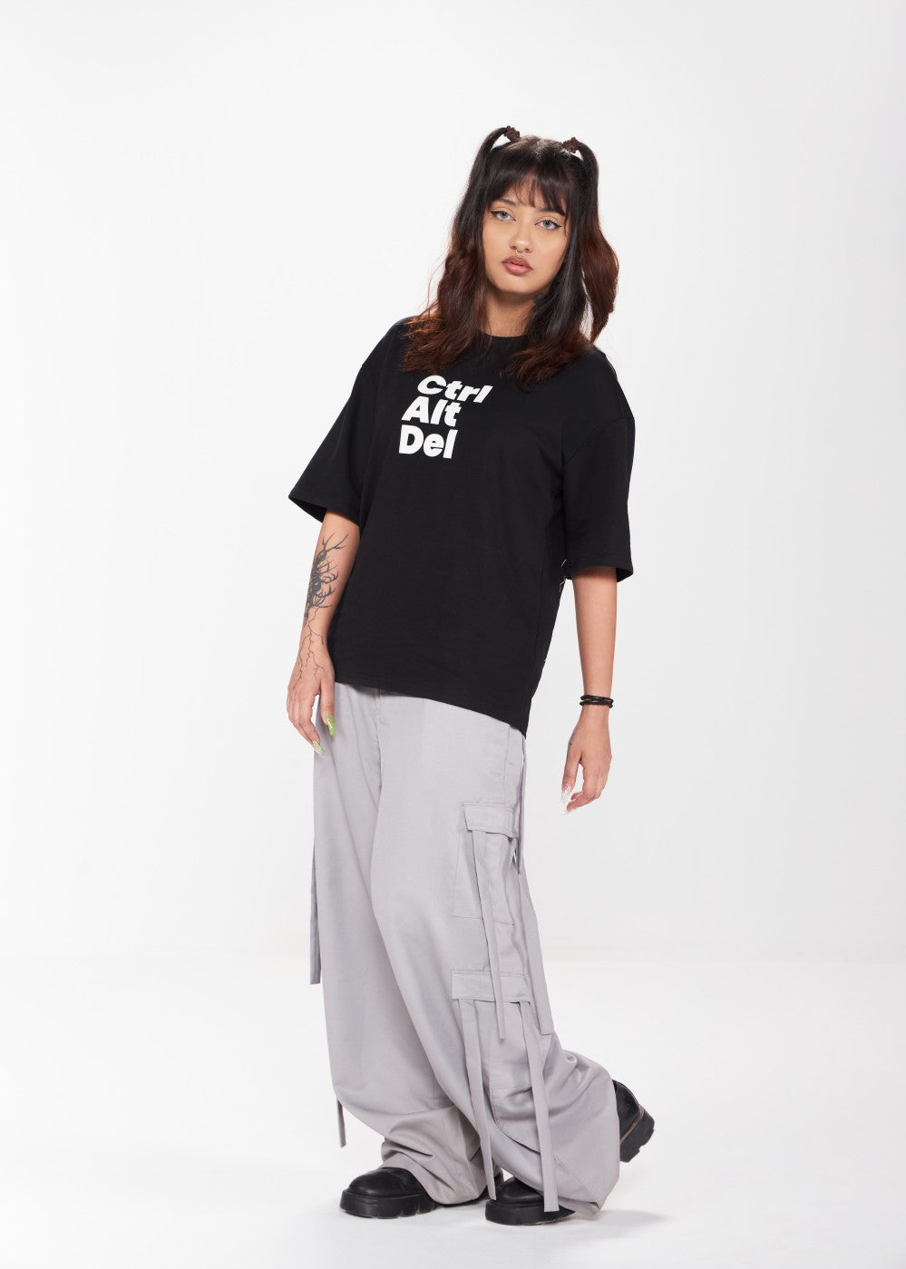 Cosmic Bolt Tee – Black (UNISEX)