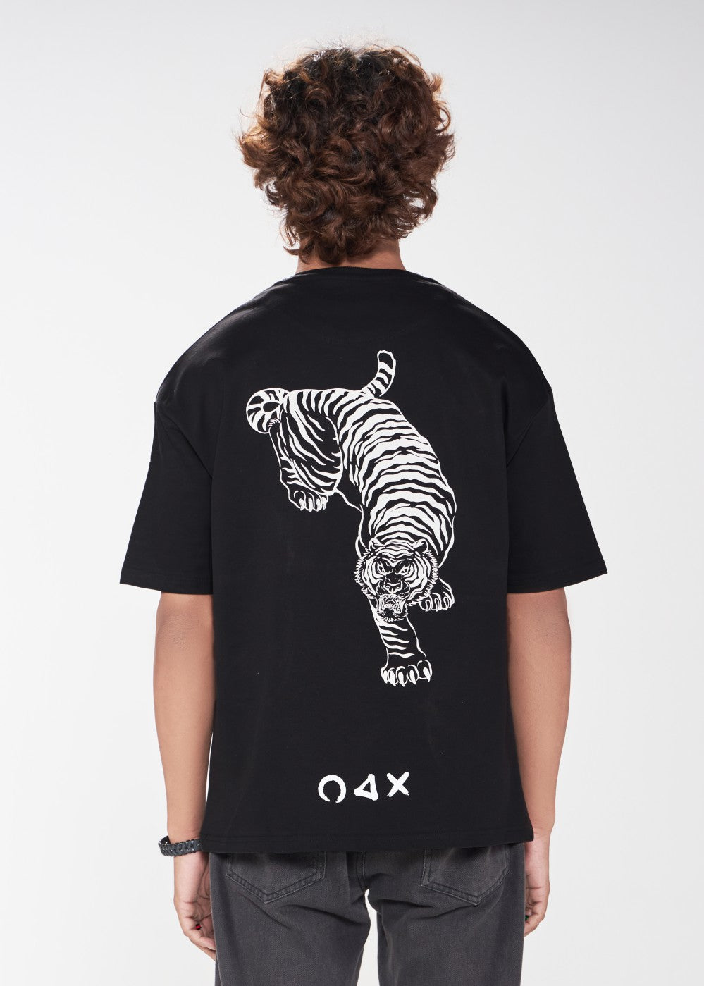 Stealth Tiger Tee – Black (UNISEX)